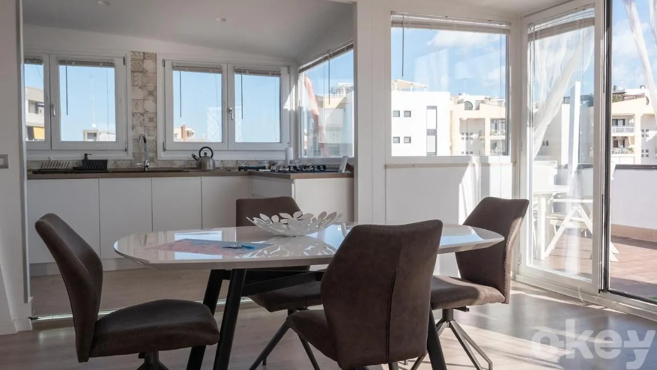 Seaview Luxury Penthouse - Bari Fesca公寓 0*,
