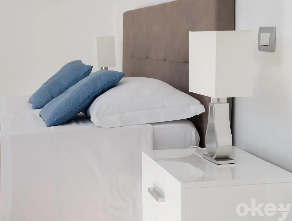 Seaview Luxury Penthouse - Bari Fesca公寓